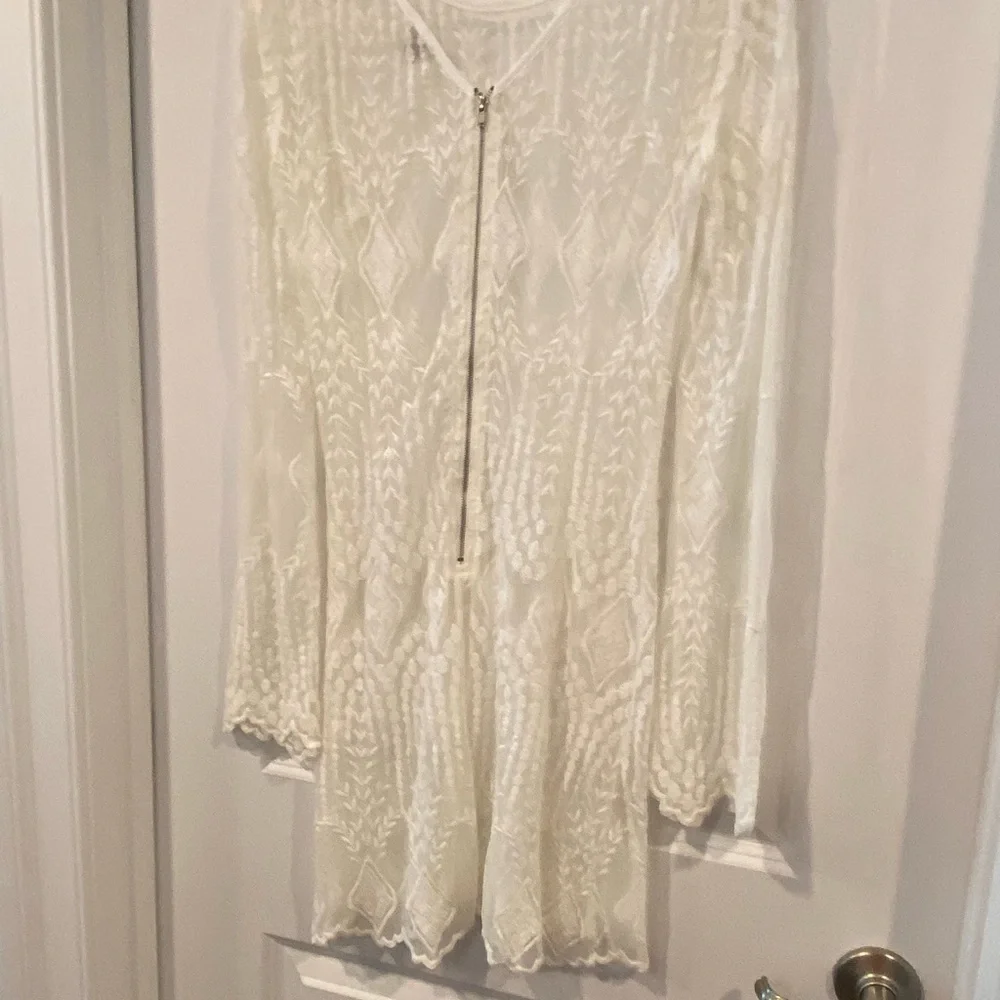 Super Sexy Lace dress or swim cover up, Size M - Picture 3 of 4